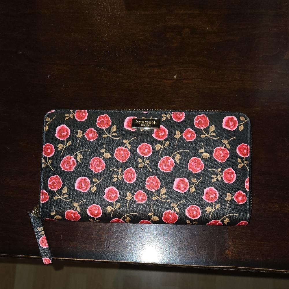 Kate Spade Rose Zipper Wallet
